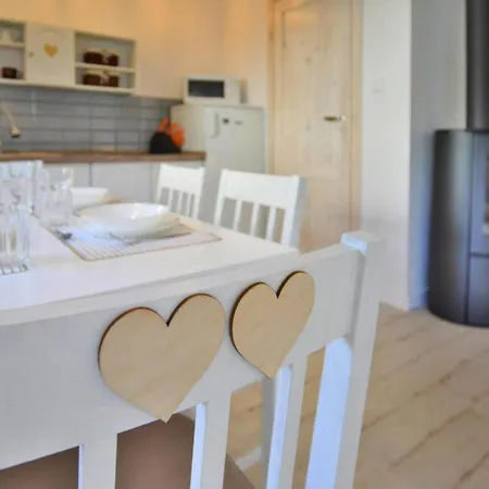 Large Homes With Fireplace And Garden 別荘 ルシノボ