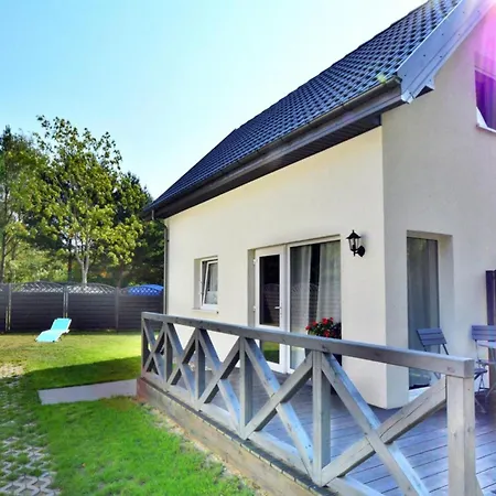 Large Homes With Fireplace And Garden Σπίτι διακοπών *